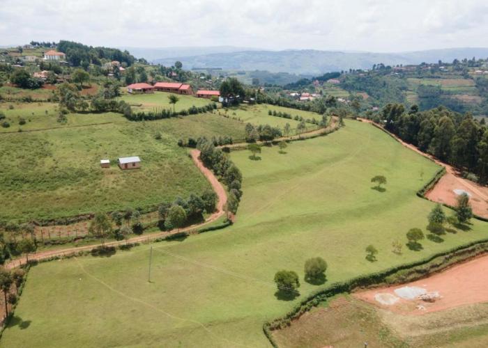 Lake bunyonyi view lodge