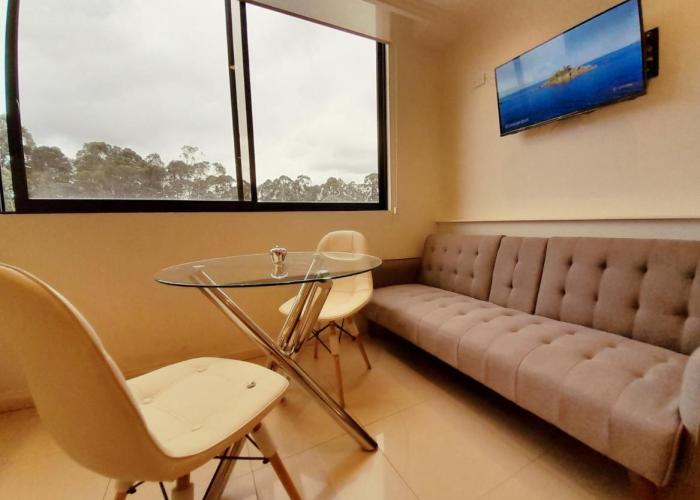Elegante Suite Privada en Cuenca - Parqueo Incluido