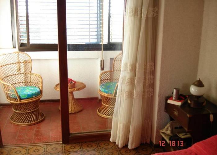 Departamento céntrico en Pinamar - solo familias