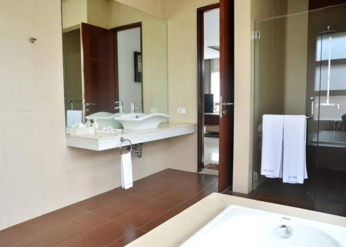 BreezeBlows City View 5BR with Pool + Familly Room