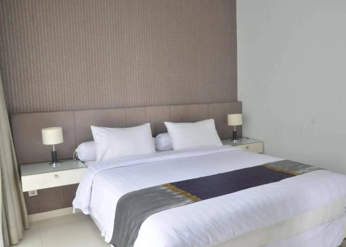 BreezeBlows City View 5BR with Pool + Familly Room
