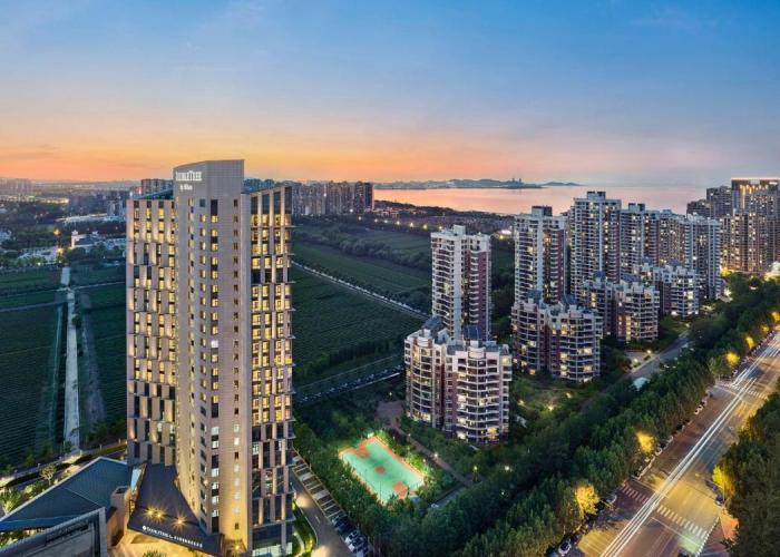 Doubletree By Hilton Yantai Golden Coast Hotel & Suites