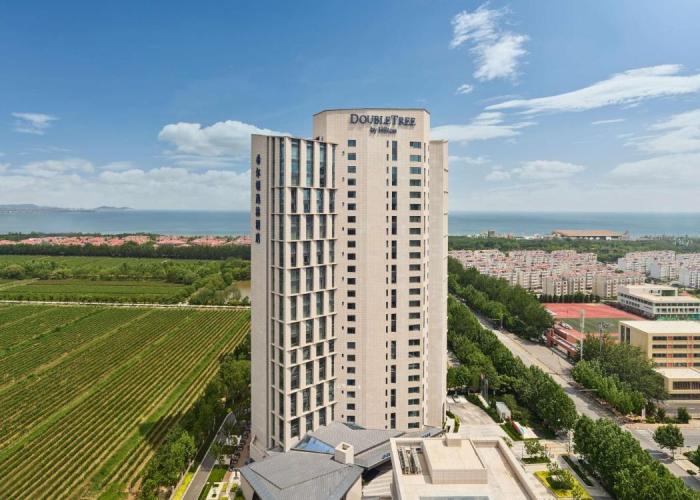 Doubletree By Hilton Yantai Golden Coast Hotel & Suites