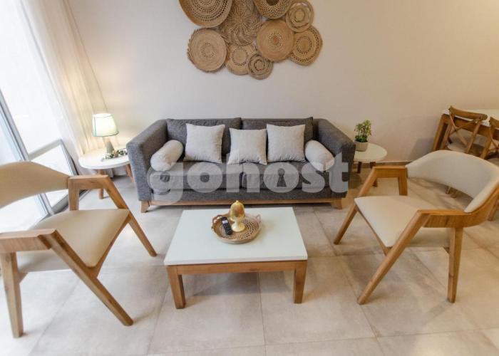 Modern Apartment 600m Away From Shopping Del Sol