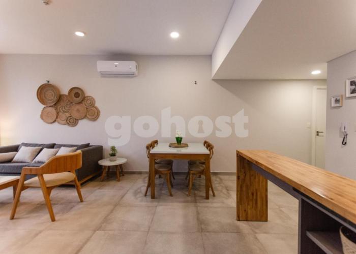 Modern Apartment 600m Away From Shopping Del Sol
