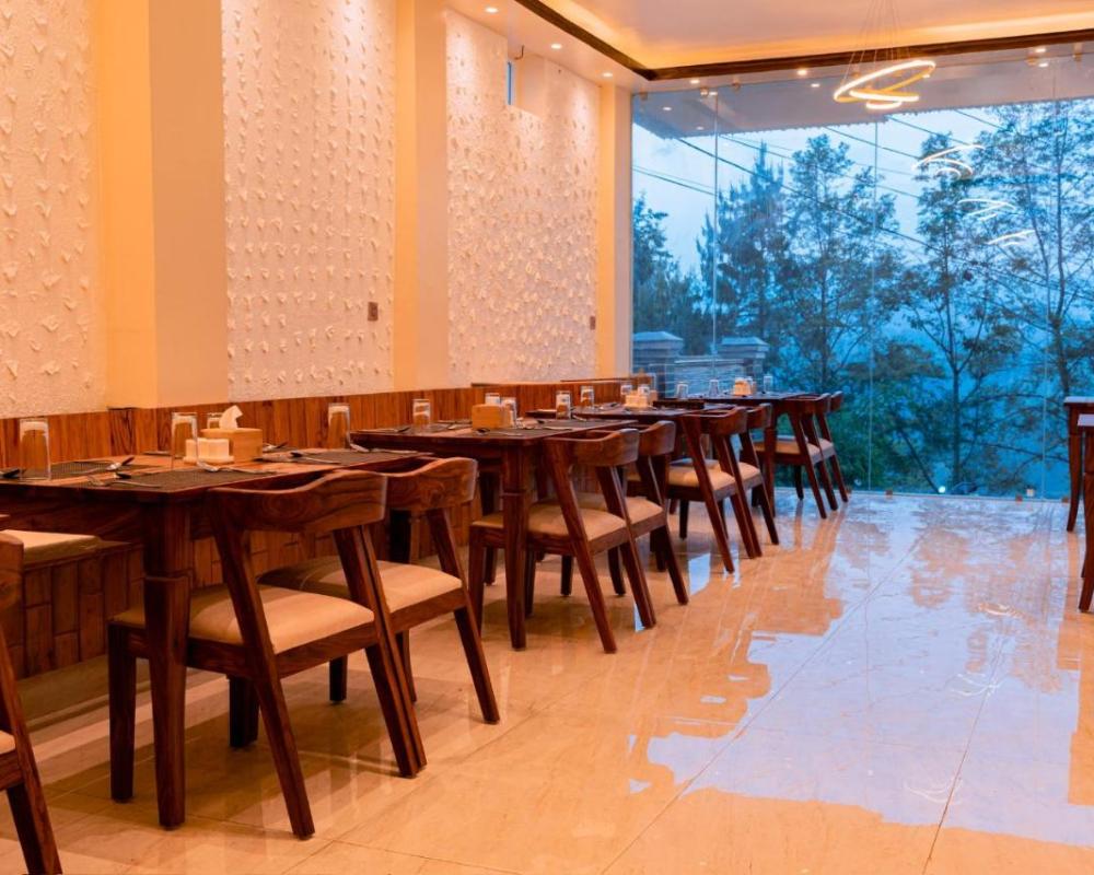 фото Pine Tree Resort