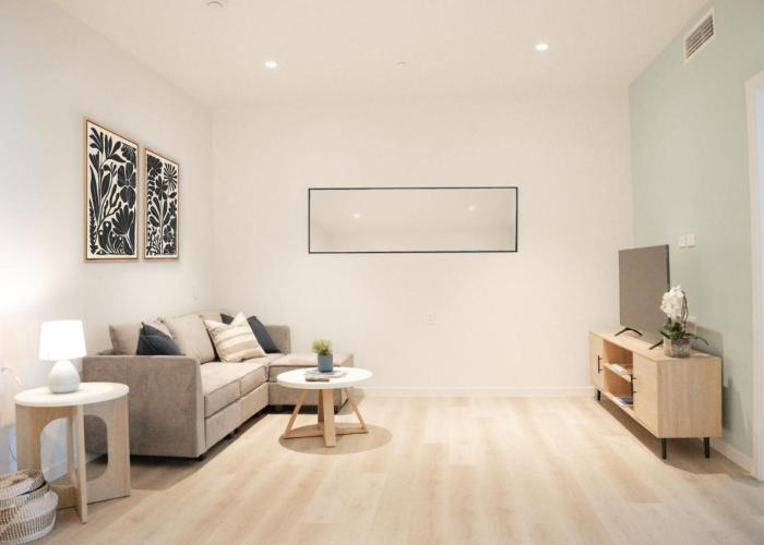 Governors Village - 1,2,3 & 4 Bedroom Apartments on Seven Mile Beach Corridor