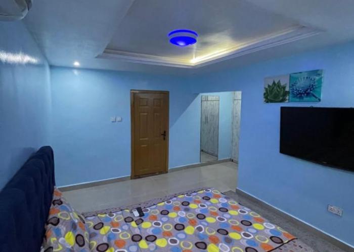 24-Hour Electricity An Entire Stylish 4-Bedroom Bungalow