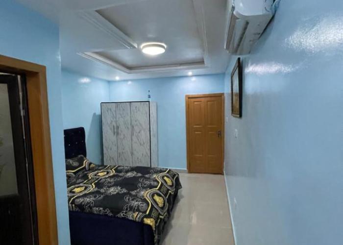 24-Hour Electricity An Entire Stylish 4-Bedroom Bungalow