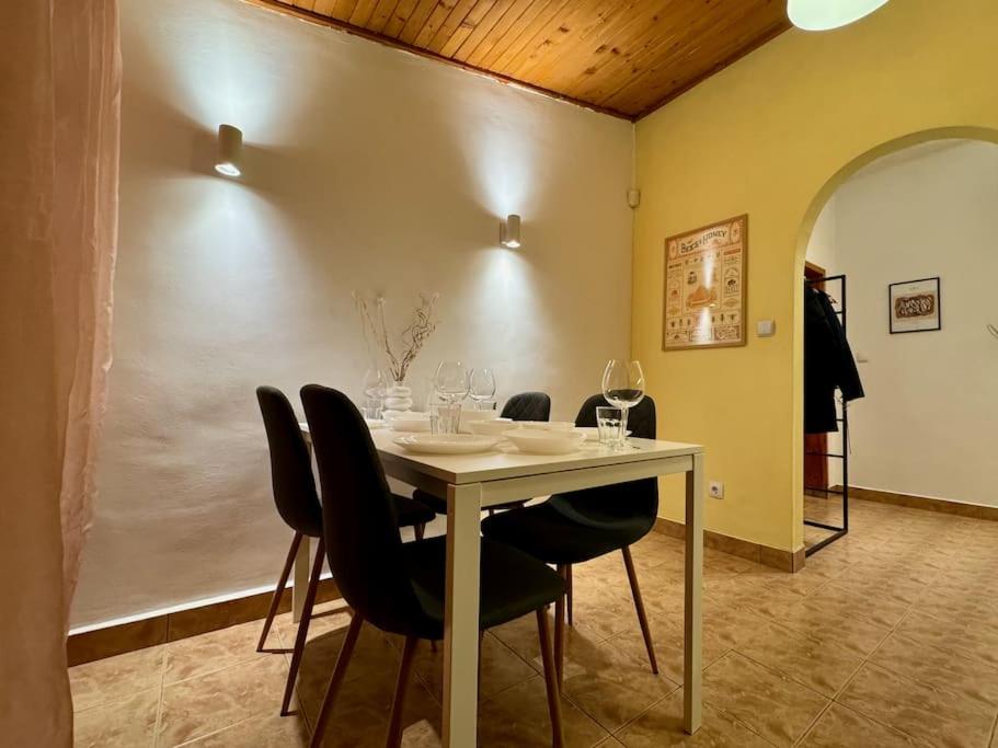 фото Sofia Sweet Spot: Central & Cozy