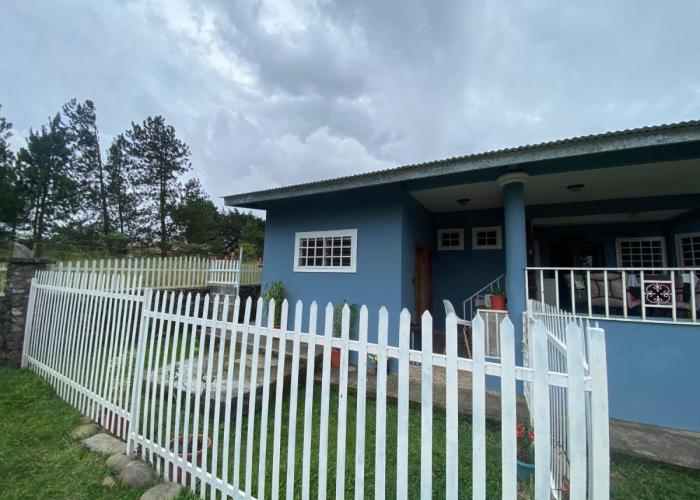 Volcano Pines Retreat