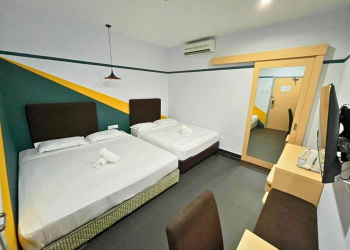 Sky Hotel Selayang