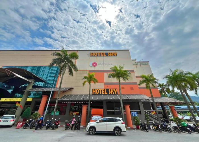 Sky Hotel Selayang