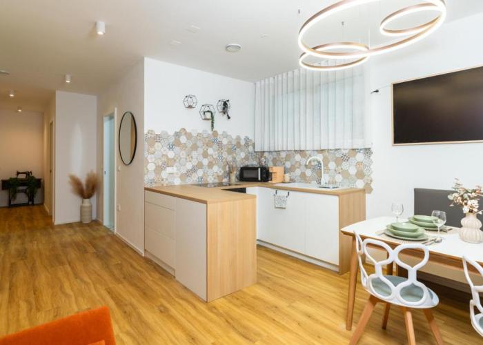 Bubbly Apartment