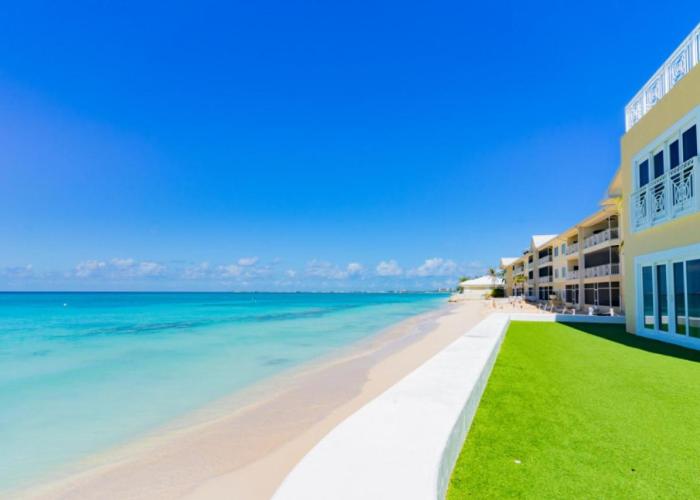 Beach Living at Regal Beach BLDE