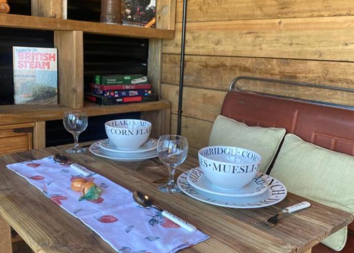 Swallowfield Glamping-Station Master