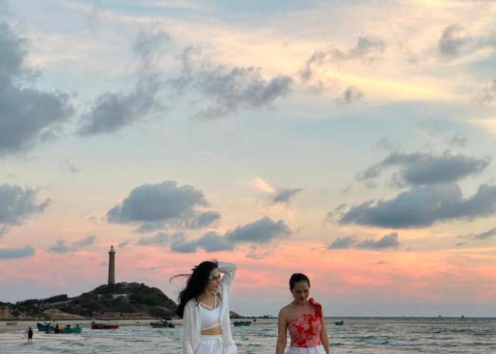 KIGI Beach Resort