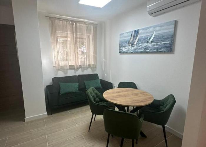 Two Bedroom Split Center Apartment Zvonimir