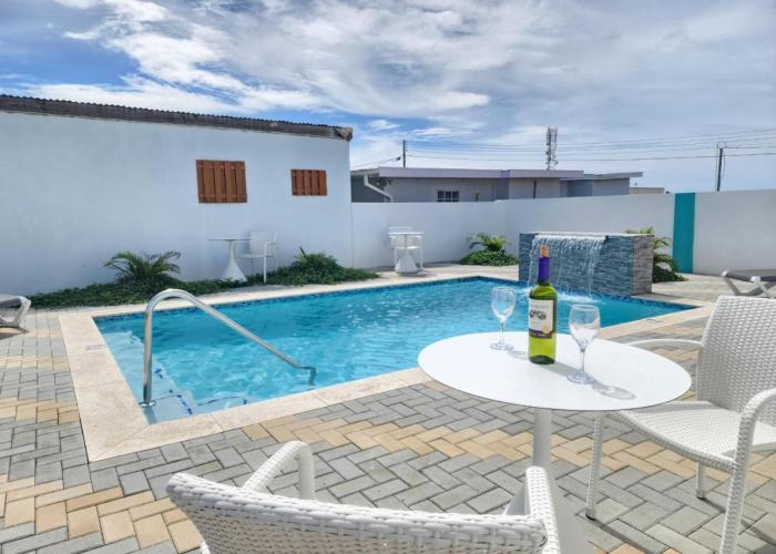 Ocean Breeze Apartments in Aruba