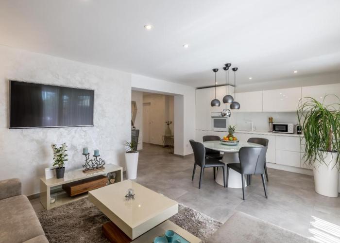 Luxury Apartment Anna