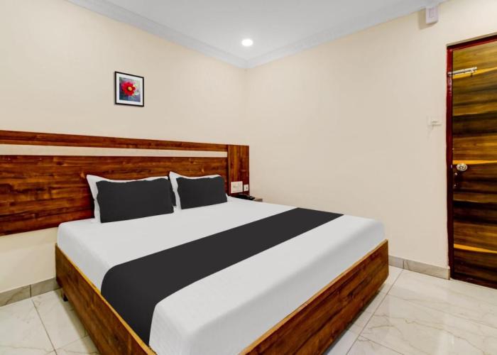 Hotel O Leela Elite