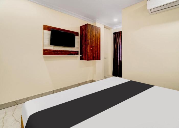 Hotel O Leela Elite