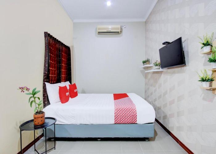 OYO 93892 Homestay Koe Syariah