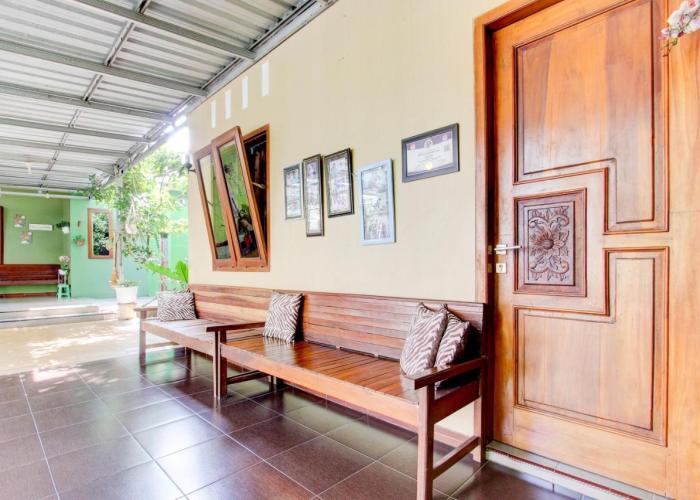 OYO 93892 Homestay Koe Syariah