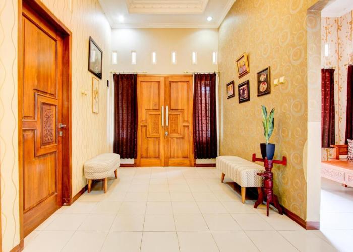 OYO 93892 Homestay Koe Syariah