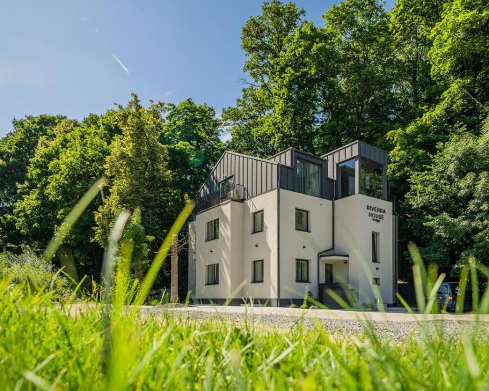 фото Riverra House