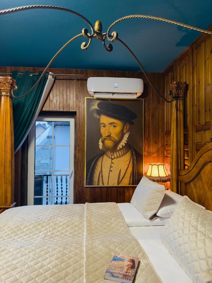 фото Broken bed hootel