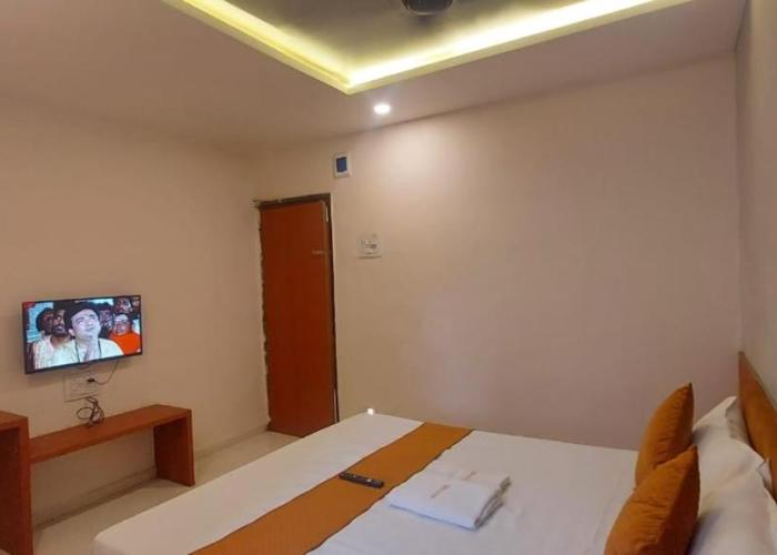 Hotel Kapish International Solapur 400 mts from Bus Stand and 500 mtr from railway station