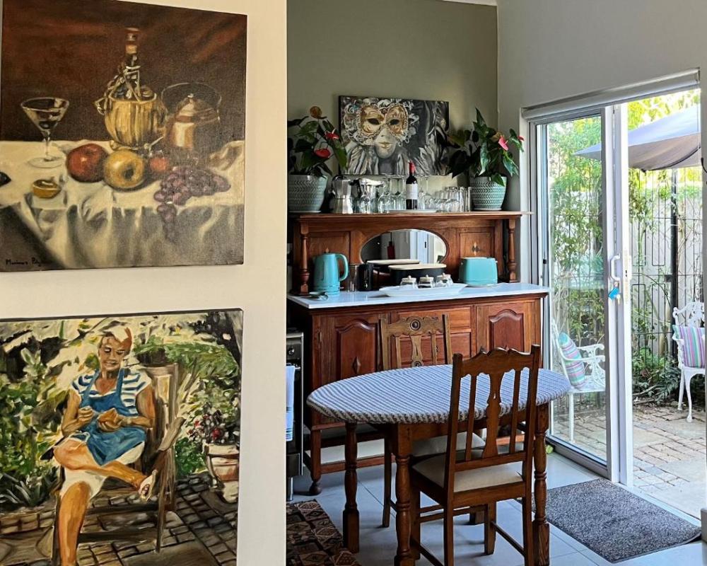 Somerset West Garden Apartments 3