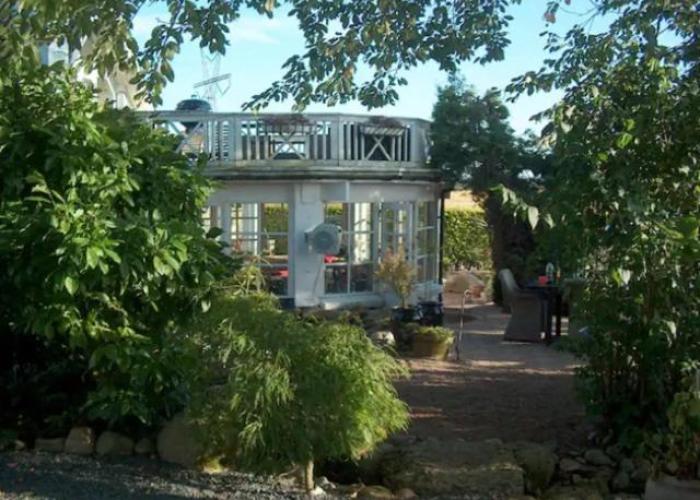 Nedlagt Landbrug med 3 lejligheder