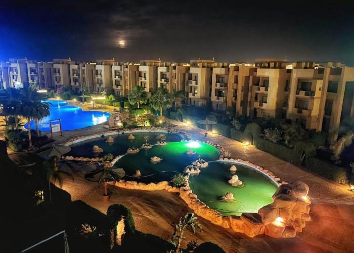 شالية بقرية بلو باى العين السخنة