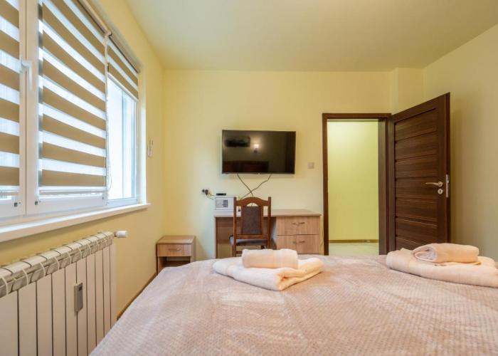 Top Location Central New & Spacious 3 BDR apt Medical Academy