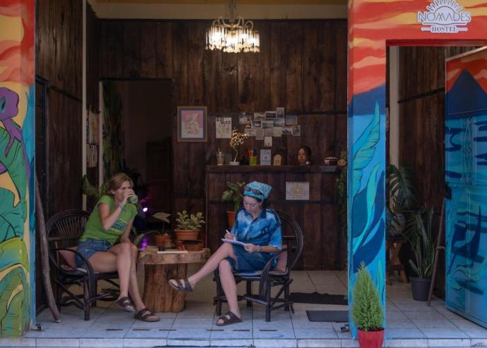 Nomades Hostel