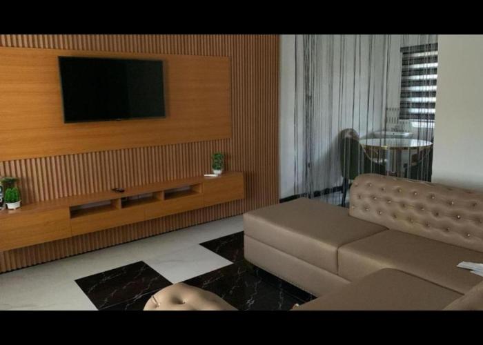 SHORT Rental