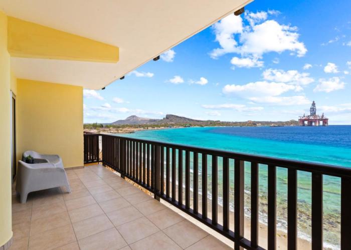 Heerlijk appartement met prachtig uitzicht op zee!