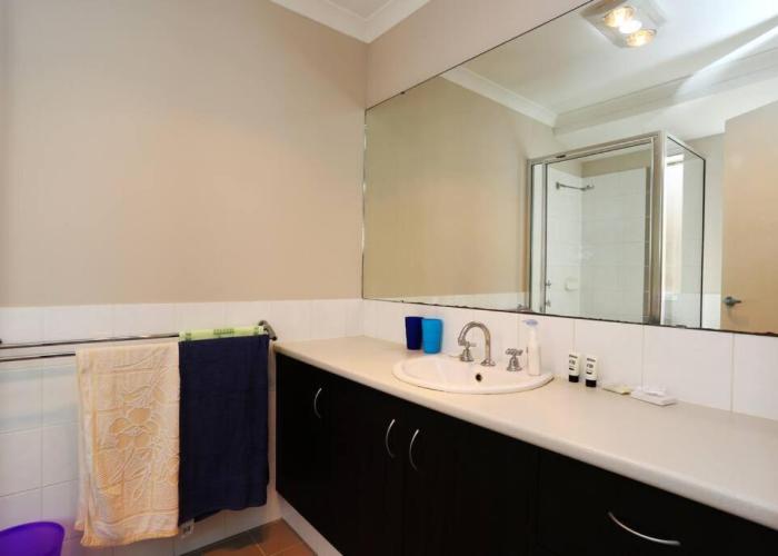 Nice and Neat House for your Journey - Renovated