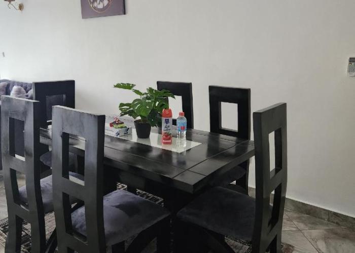 Magnifique appartement haut standing à Kotto, calme, propre, securise avec groupe electrogene et wifi
