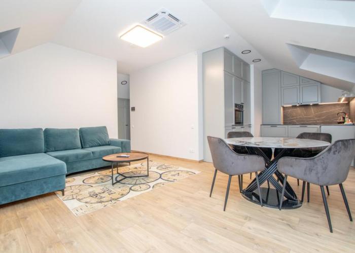 Newly Built Apartments With Parking, By Cohost