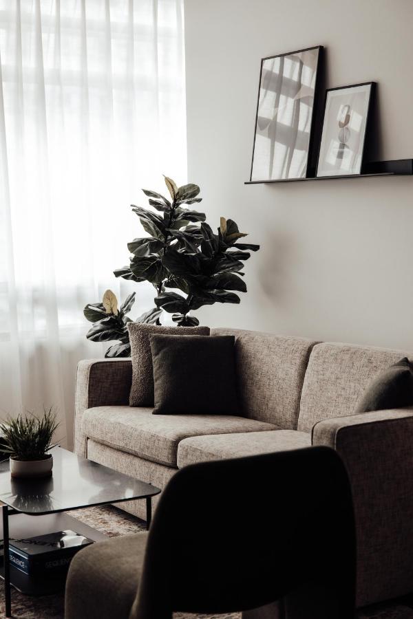 фото Smithe House