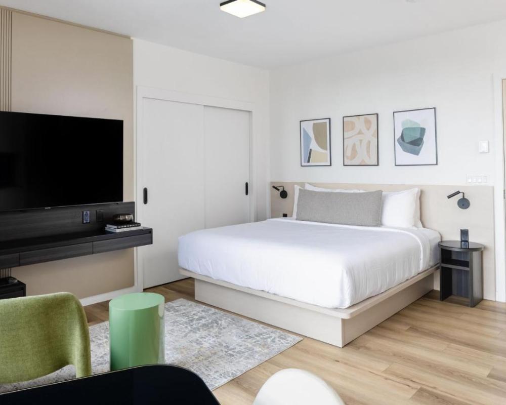 фото Smithe House