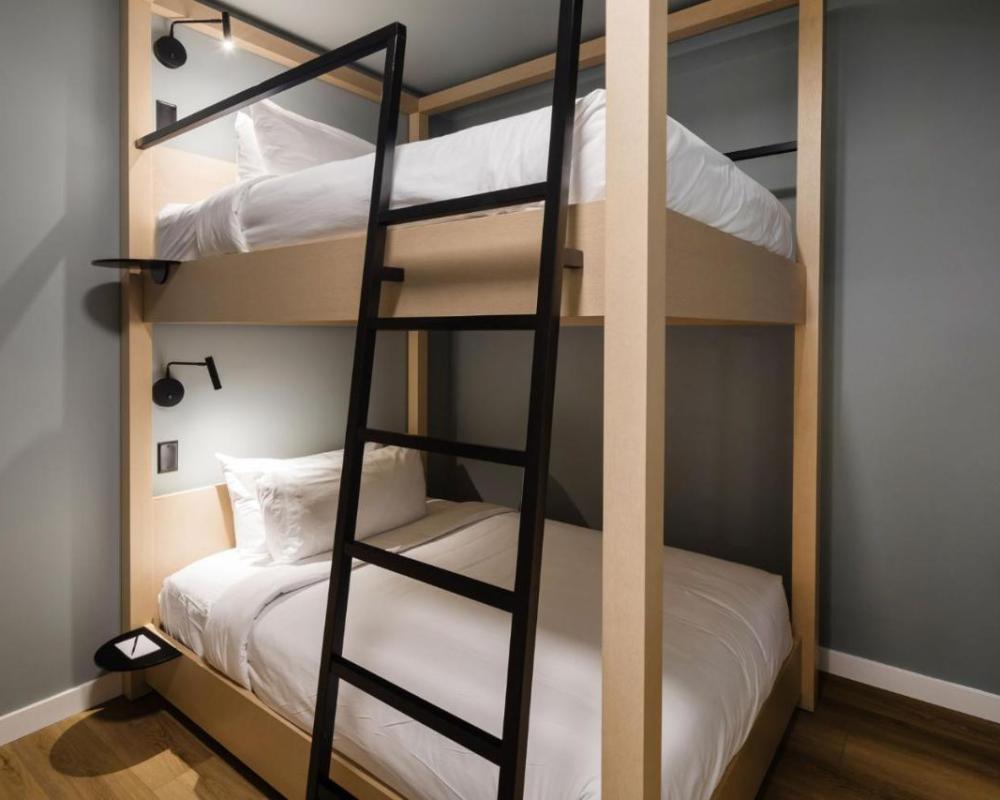 фото Smithe House