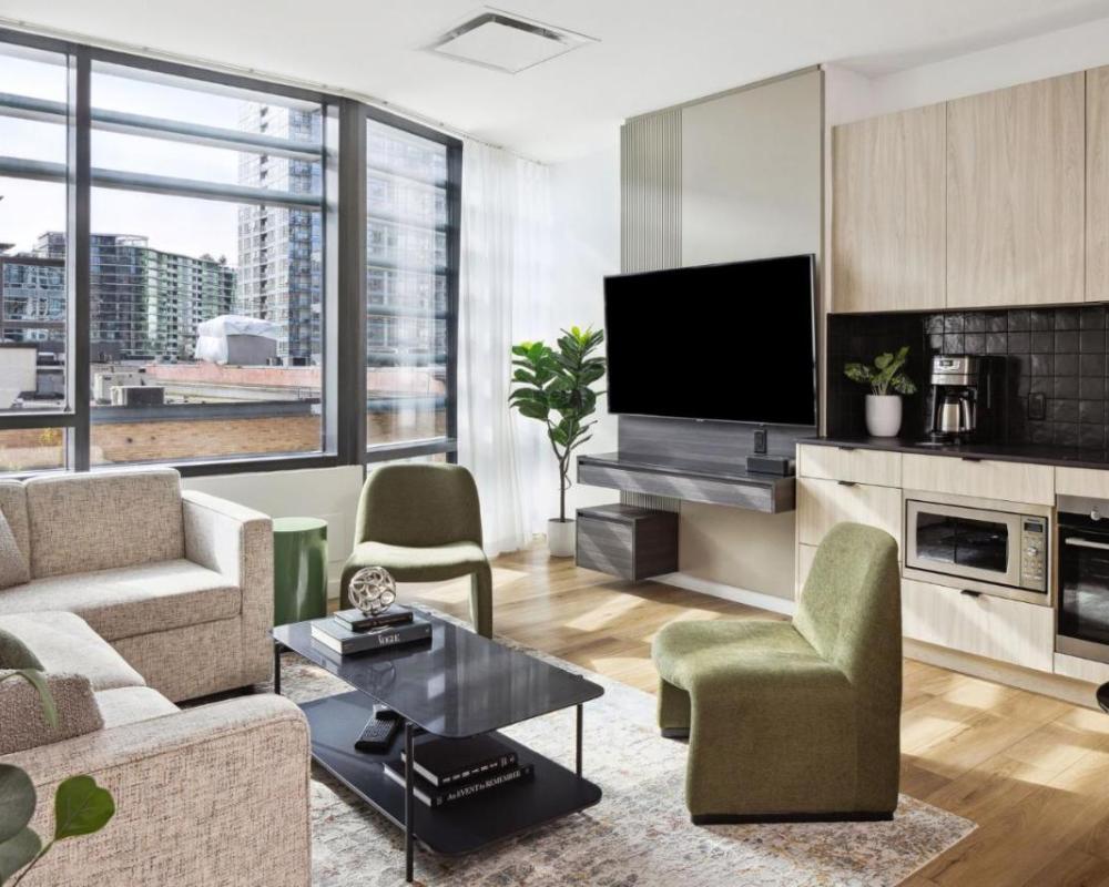 фото Smithe House