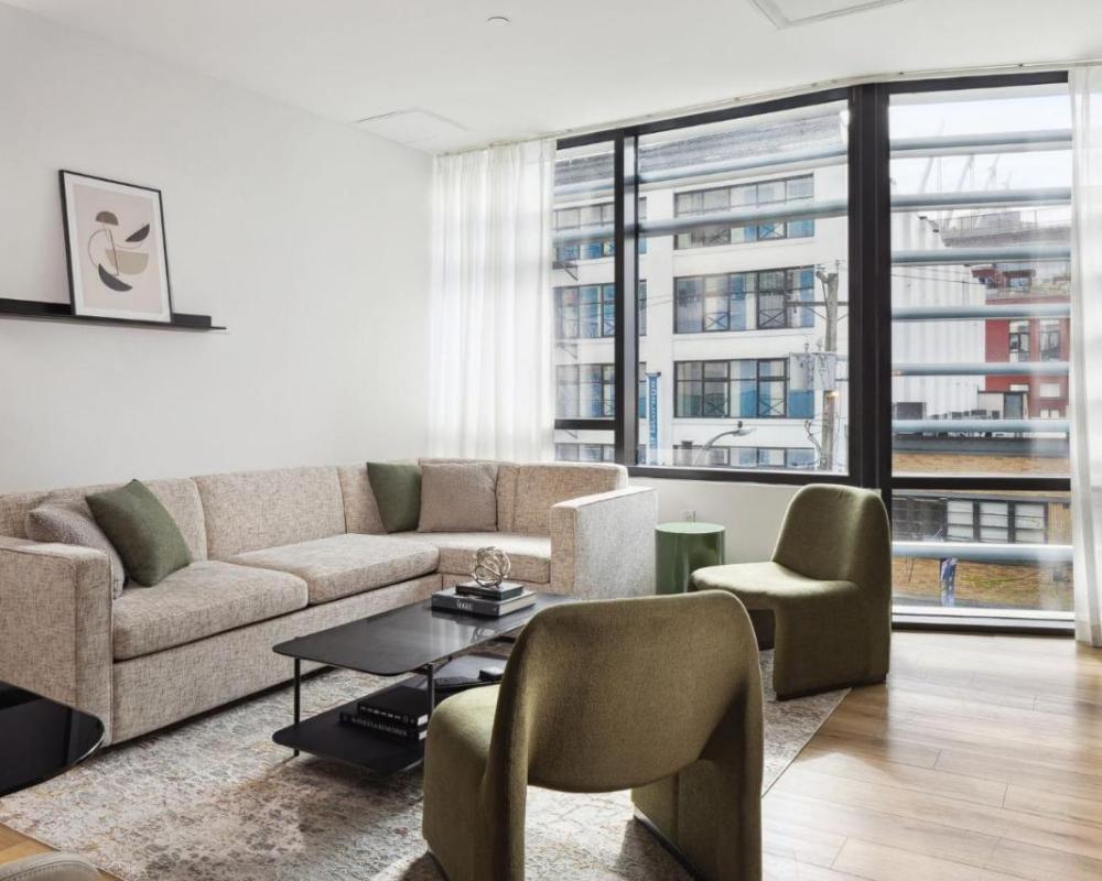 фото Smithe House