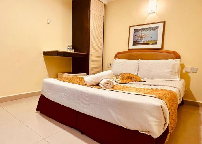 Carlton Hotel Seremban - Next to Terminal Bus Station