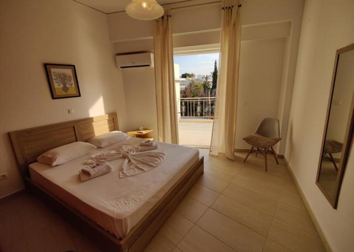 Finikas Spata Holiday Apartment