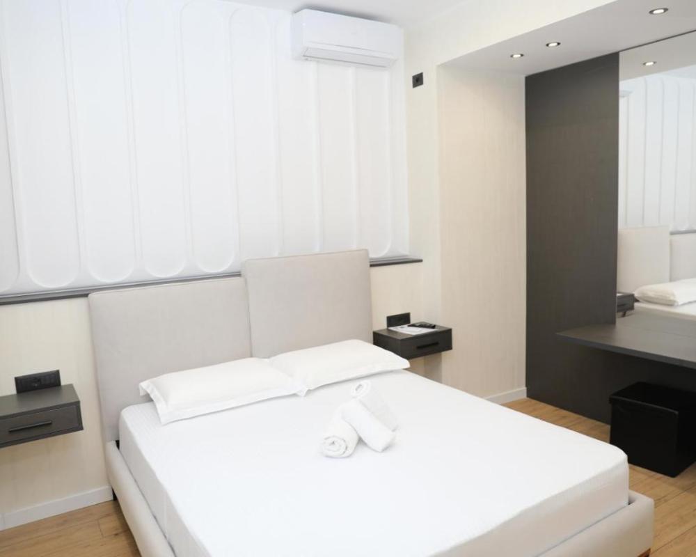 фото Hotel Scutari